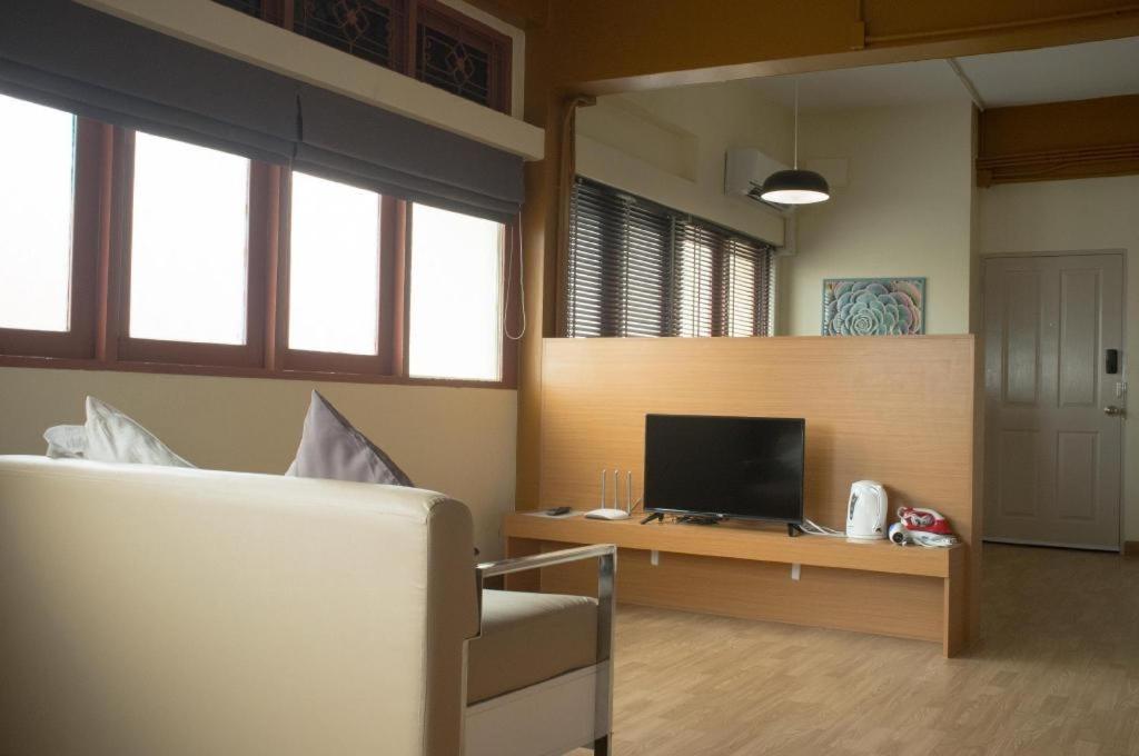 Alameda Suites Hotel Bangkok Eksteriør bilde