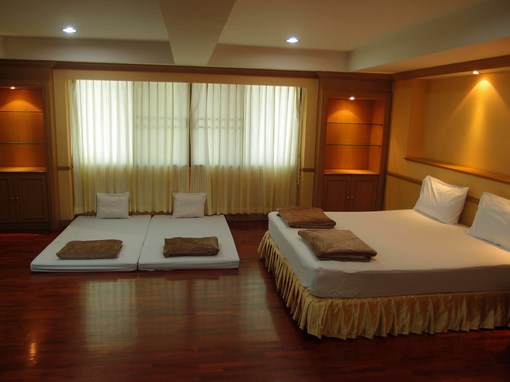 Alameda Suites Hotel Bangkok Eksteriør bilde